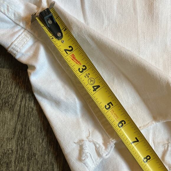 EUC White Denim Rhythm in Blues Sz 8 Distressed/Cutoff Look Shorts - Picture 6 of 11